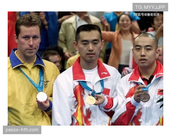 孔令辉家的餐桌到底摆了多少高级酒瓶？这日子让人咋想都羡慕不起来了！